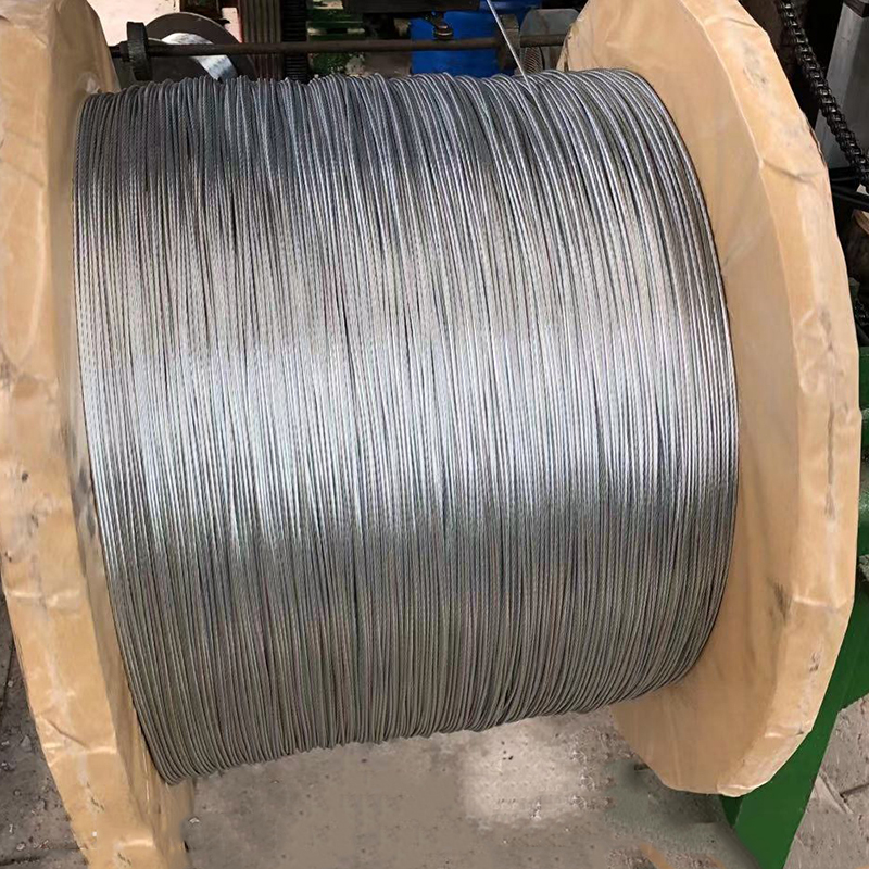 حبل أسلاك فولاذي مجلفن 1x7 0.6-3.0mm للاستخدام في التعليق والسحب السلكي