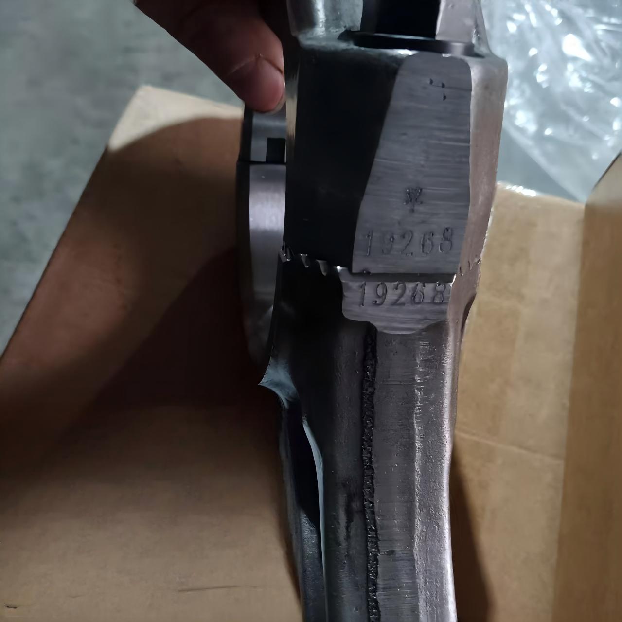 تجميعة ذراع توصيل Co Rod 615 لمحرك الديزل SINOTRUK HOWO WD615