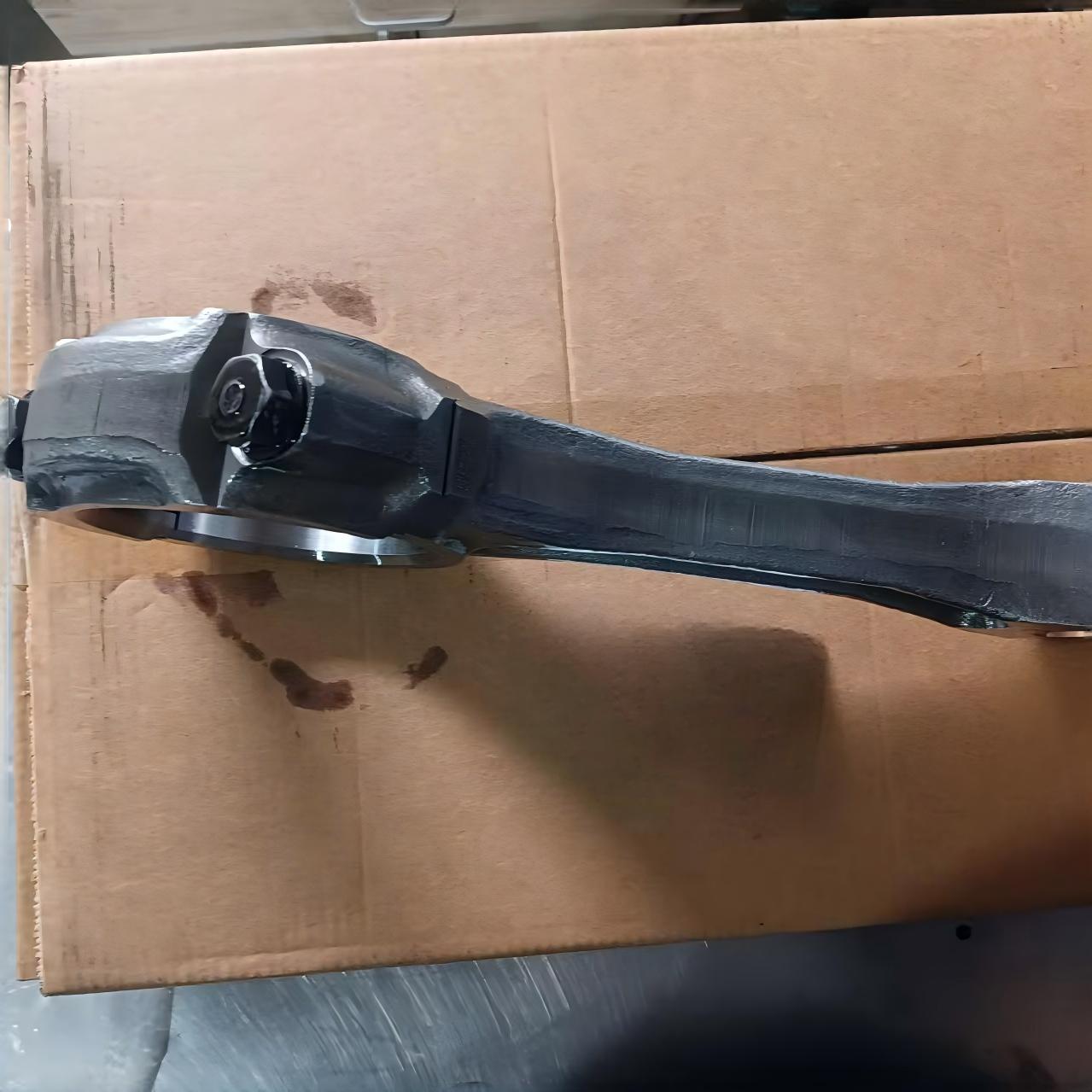 مجموعة ذراع التوصيل Co Rod 618 لمحرك الديزل SINOTRUK HOWO WD618