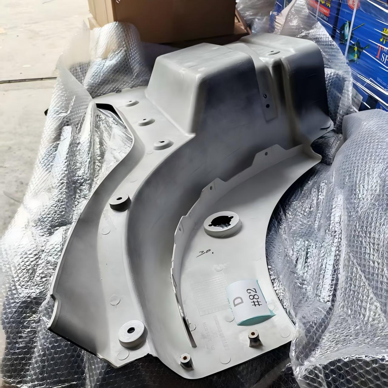 رفرف أمامي TX380 L مطلي WG166423238213 لشاحنة TX380 ثقيلة