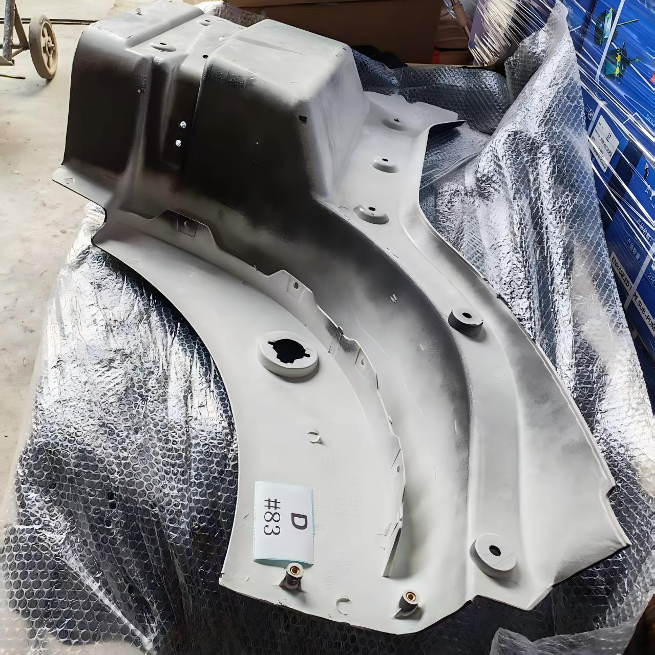 رفرف أمامي TX380 R مطلي WG166423238214 لشاحنة TX380 للخدمة الشاقة