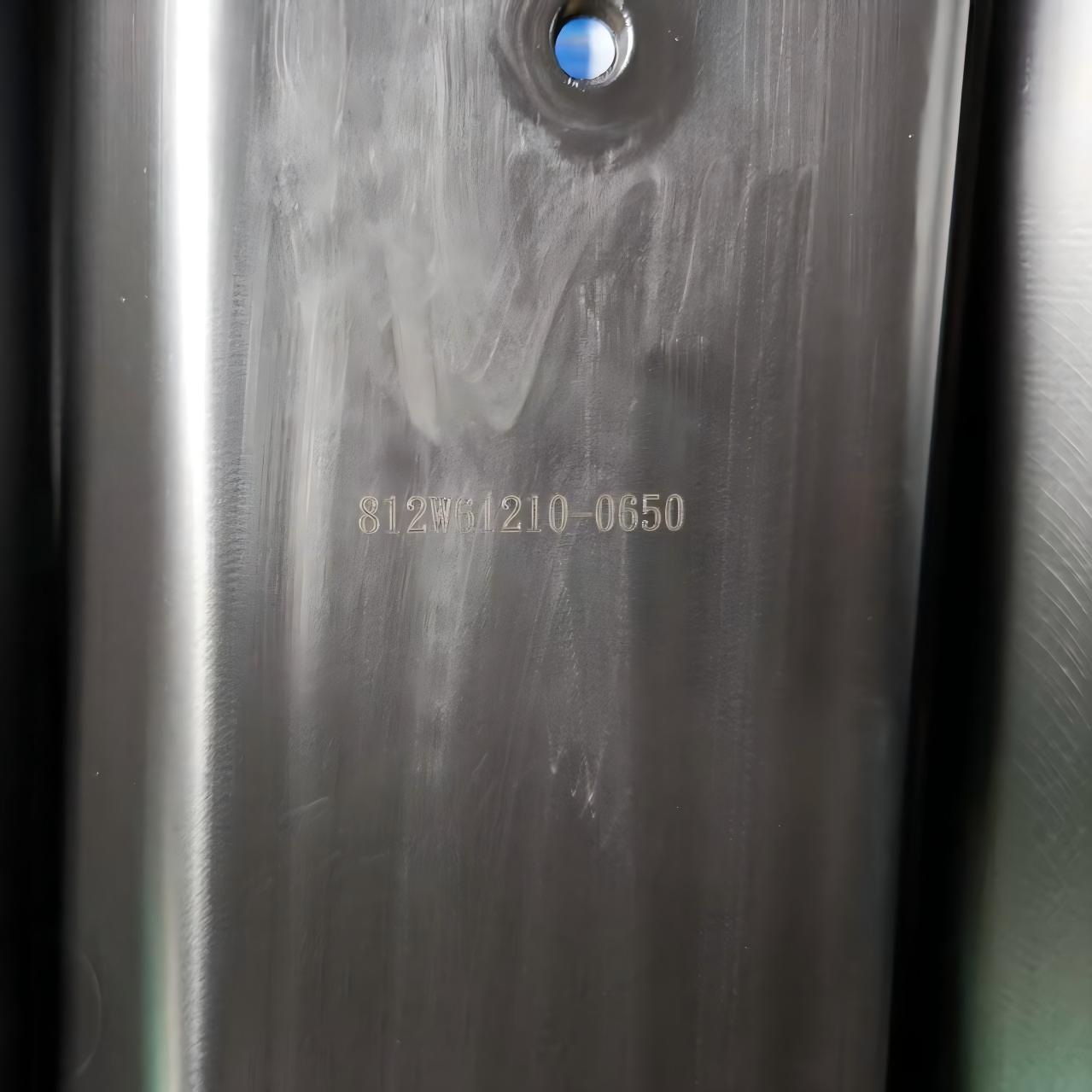 الرفرف الخلفي TX380 L مطلي 812W61210-0651 لشاحنة TX380 للخدمة الشاقة