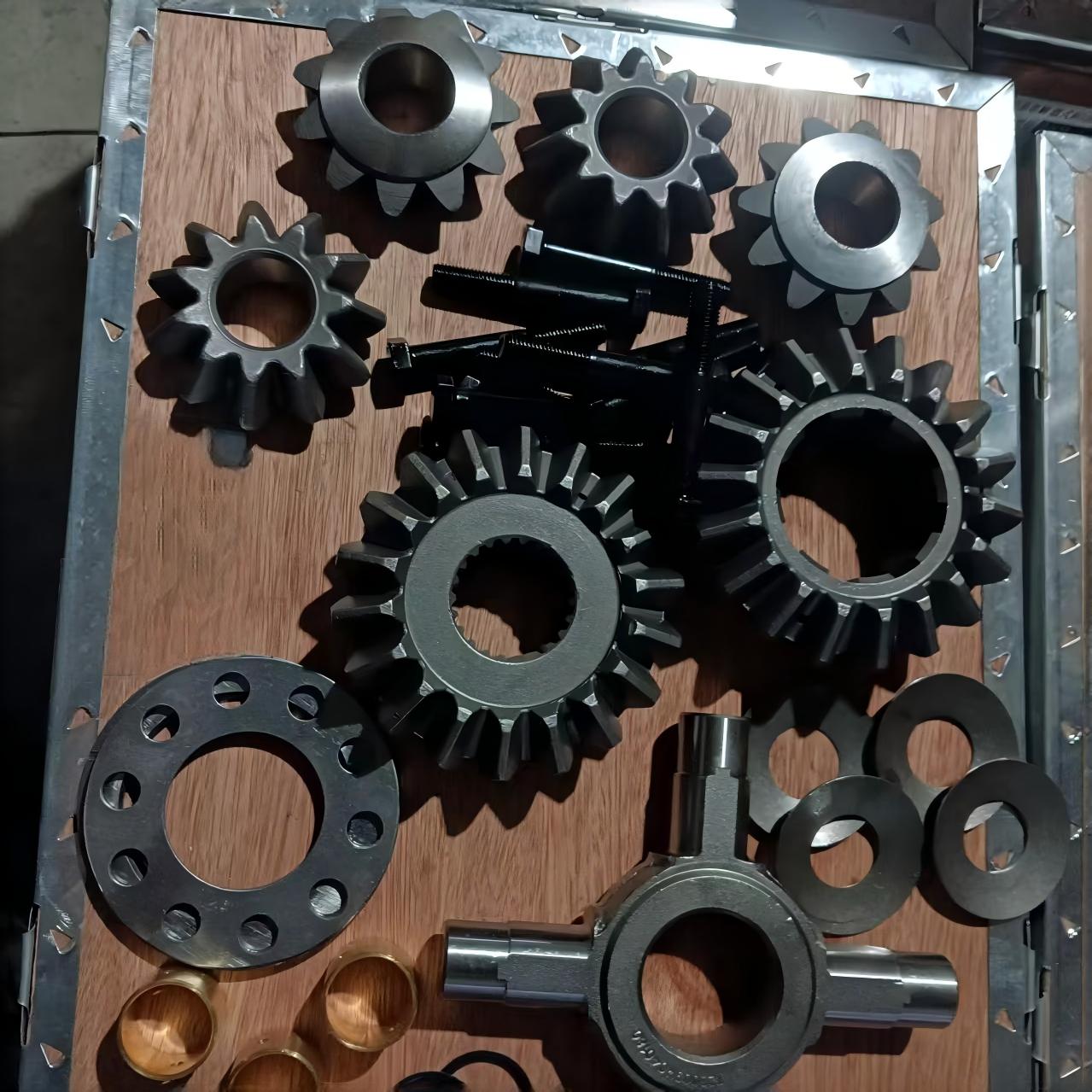 طقم محور HOWO WG9231320271-1 لشاحنة SINOTRUK HOWO الثقيلة (طقم تجميع محور القيادة HC16 / MT86)