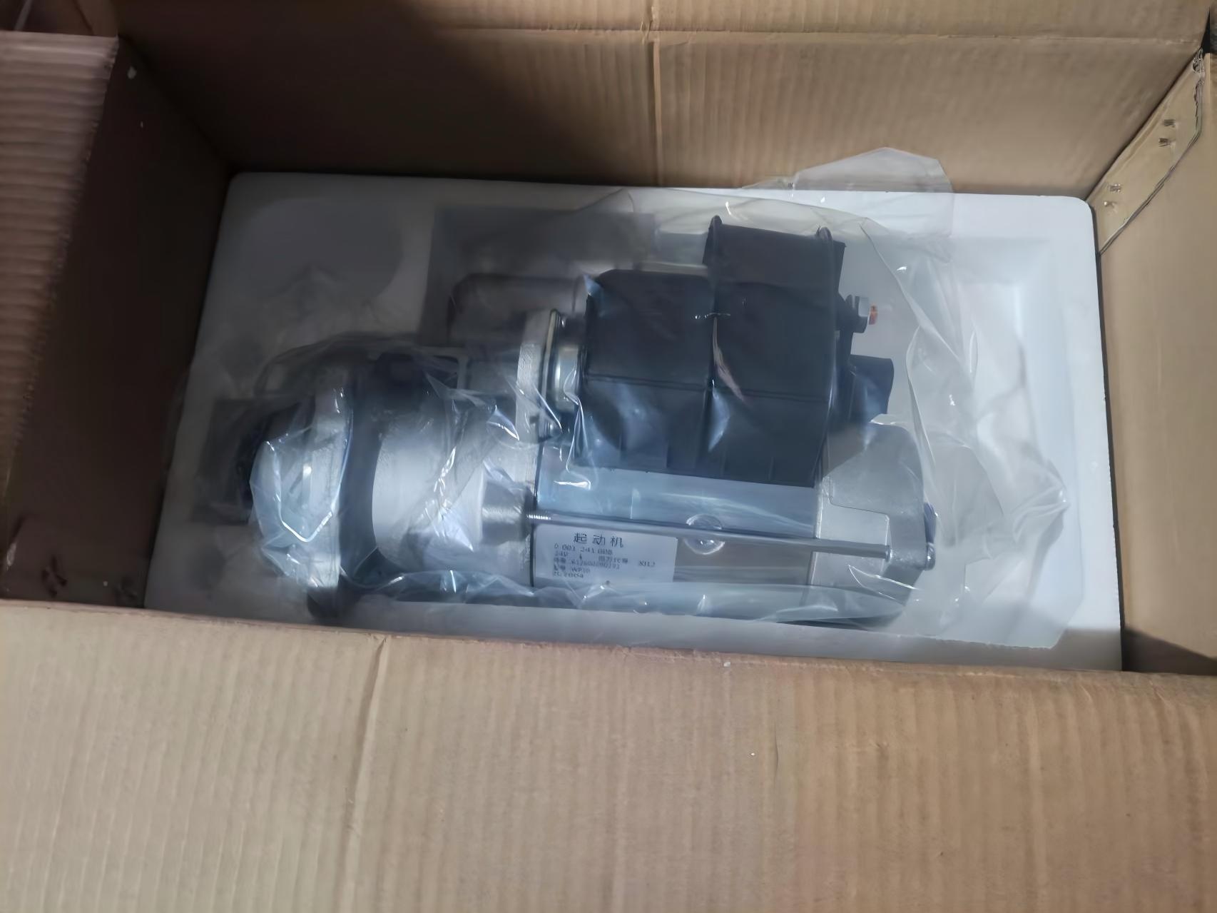محرك بادئ تشغيل WEICHAI Bosch 612600090293 لمحرك WD615 WD10 24V 11T