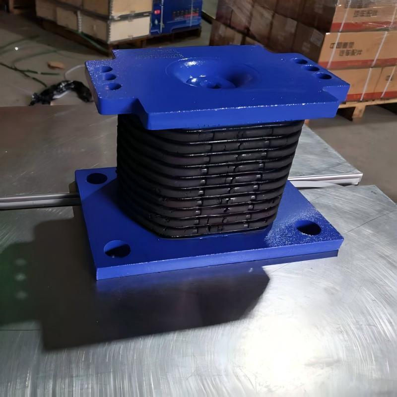 مجموعة الدعامة المطاطية SINOTRUK HOWO AZ9725520278 بنوع مطاطي 6 ثقوب لدعم الشاسيه