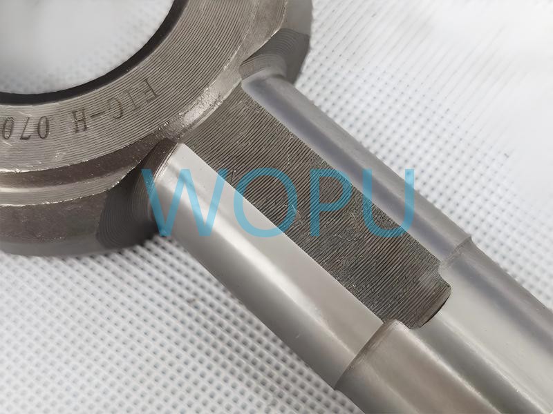 عجلات عمود التقاطع AZ9981320150 WG9981320150 لمحور الترس التفاضلي Sinotruk HOWO 08 Steyr