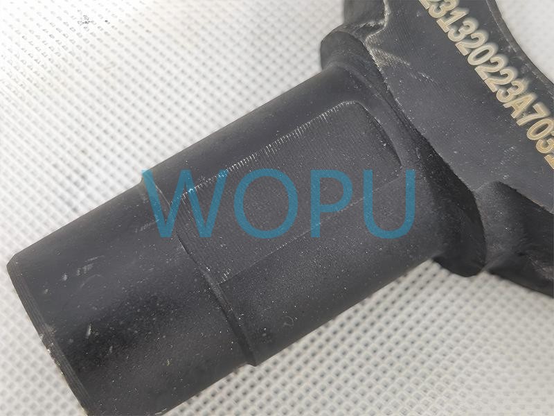 عمود عرضي بين المحاور AZ9231320223 لناقل الحركة التفاضلي لسيارة سينوتروك HOWO 08 ستاير