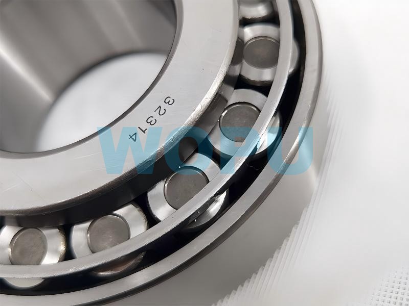 32314 / 190003326543 / WG9100032314 / DZ90149320055 محمل العجلة الأمامية لقطع غيار شاحنات SINOTRUK HOWO Steyr