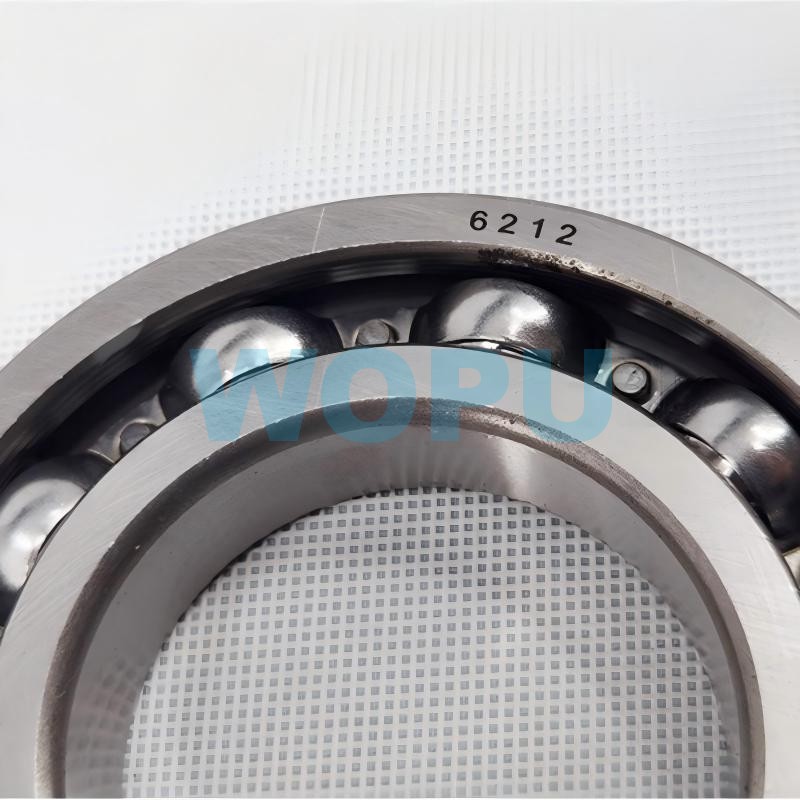 6212 / WG9231326212 / WG7128326216 / 190003311036 محمل بكرات مخروطية لقطع غيار شاحنات SINOTRUK HOWO Steyr