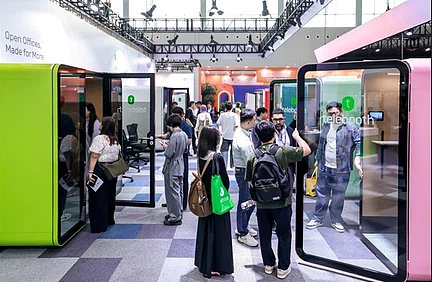 كابينة هاتف مكتب Telebooth في CIFF- ختام مثالي