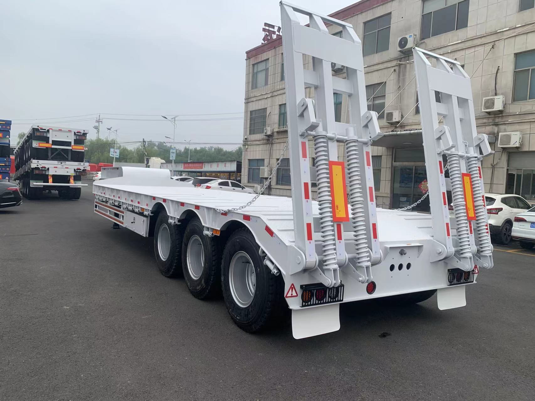 Trela la Shingo la Bukhu la Axles 3