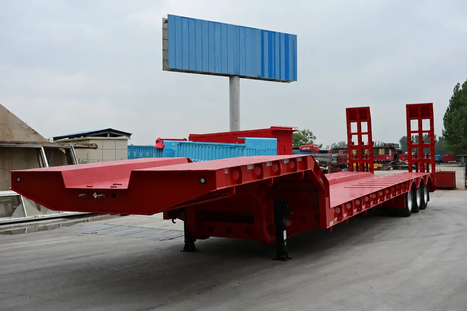 Ni valvu zipi za usalama zinapaswa kubainishwa kwa tanki la mafuta la gooseneck la mhimili 3, 60000L