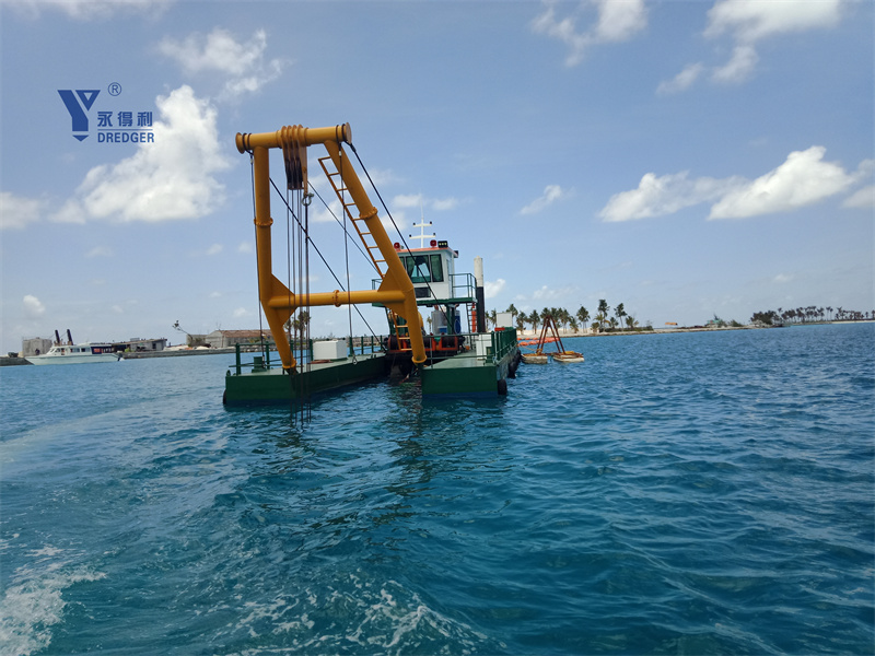 حفارة شفط قاطعة YLCSD450