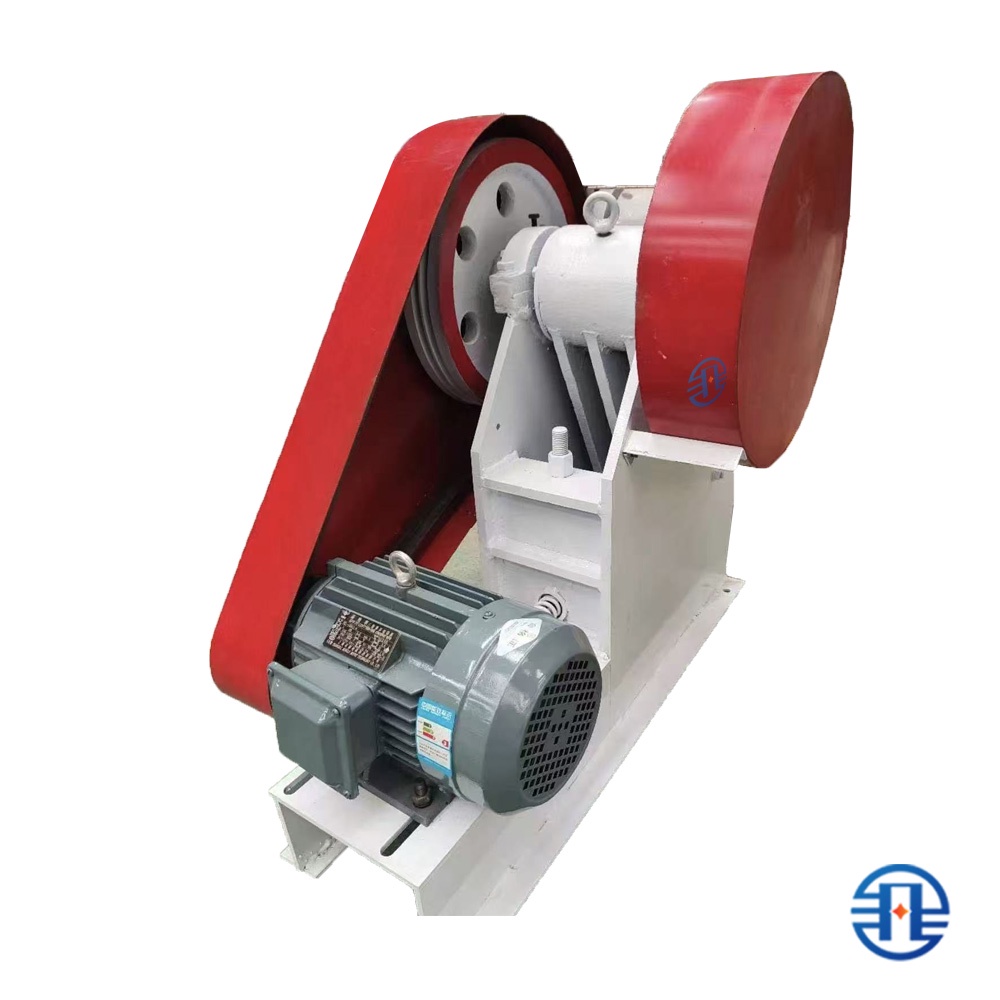 كسارة فكية OEM PEX250×1200 20-60tph لمعالجة حجر الأنهار مع سهولة الصيانة كسارة معتمدة وفق ISO