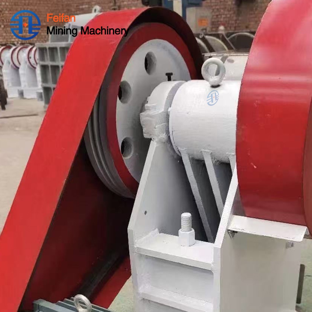 كسارة فكية FEIFAN PE600×900 بقدرة 50-120tph لخام التعدين بهيكل بسيط كسارة معتمدة من ISO