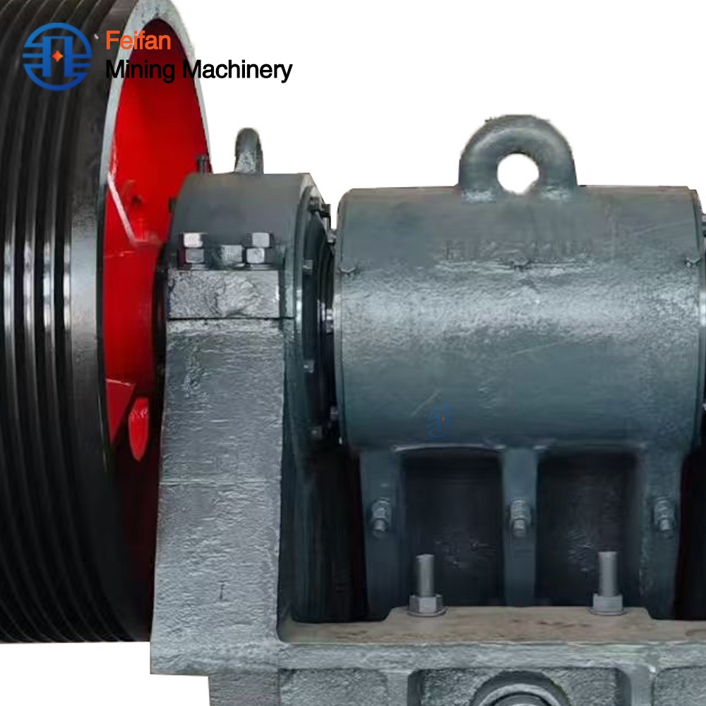 كسارة فكية FEIFAN PE600×900 بقدرة 50-120tph لخام التعدين بهيكل بسيط كسارة معتمدة من ISO