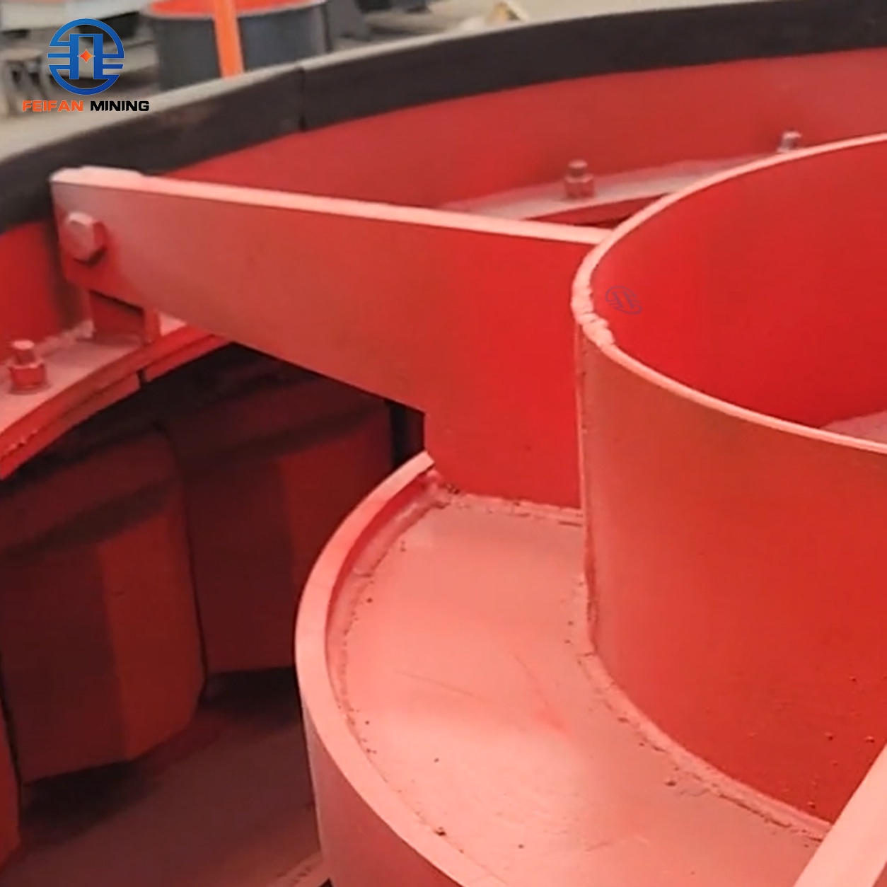 معدات OEM لمناولة المواد بكميات كبيرة VSI-8000 مع دوار مفتوح وتزييت بالزيت الخفيف لآلة المعالجة الدقيقة لخام الكوارتز