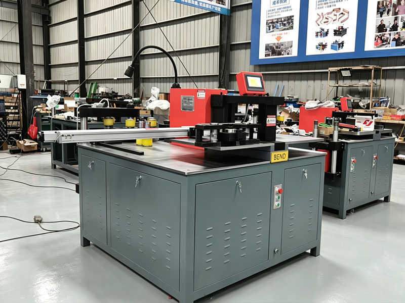 آلة معالجة قضبان التوصيل CNC DXJ-80CN PRO