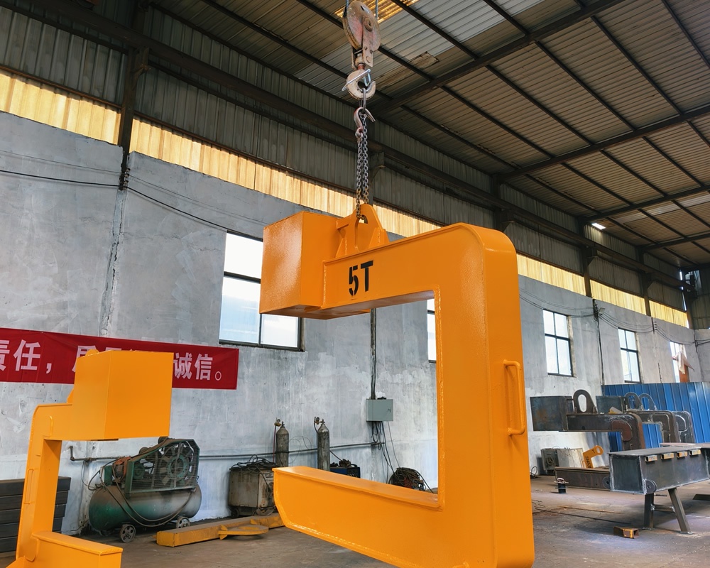 C-Hook Coil Lifter