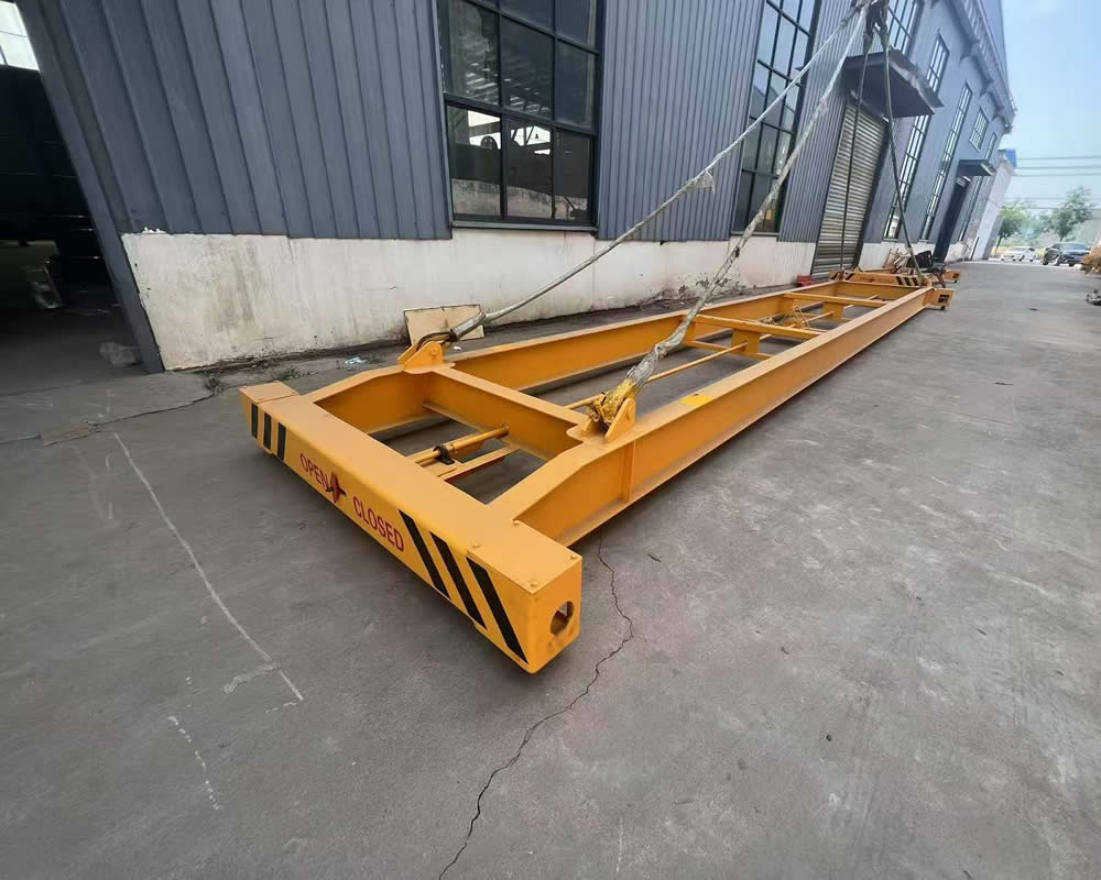 Container Spreader