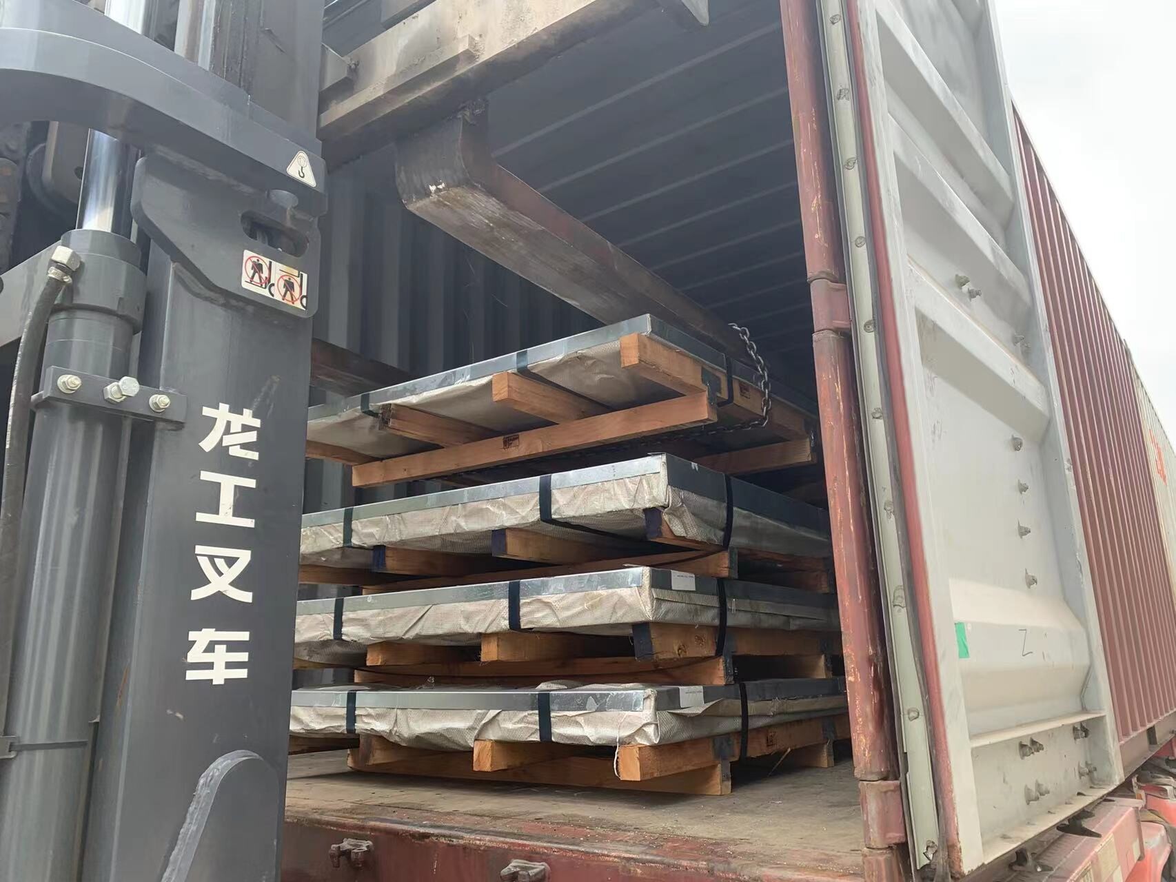 Shipment to Dubai on 10th of October