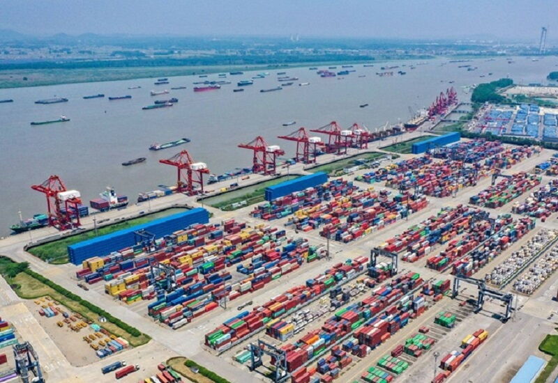 China improves stainless steel exports in November, imports fall