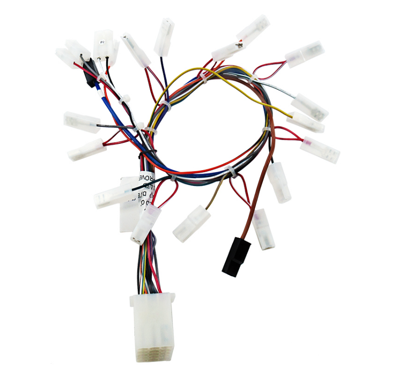 تم تزويد وحدة التحكم في الألعاب من المصنع بحزام مخصص لتجميع كابل JST ، سلك UL1007 22AWG