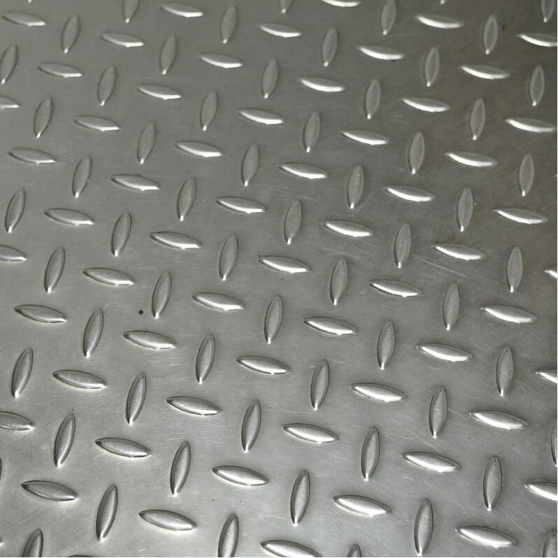 Stainless steel checkered plate