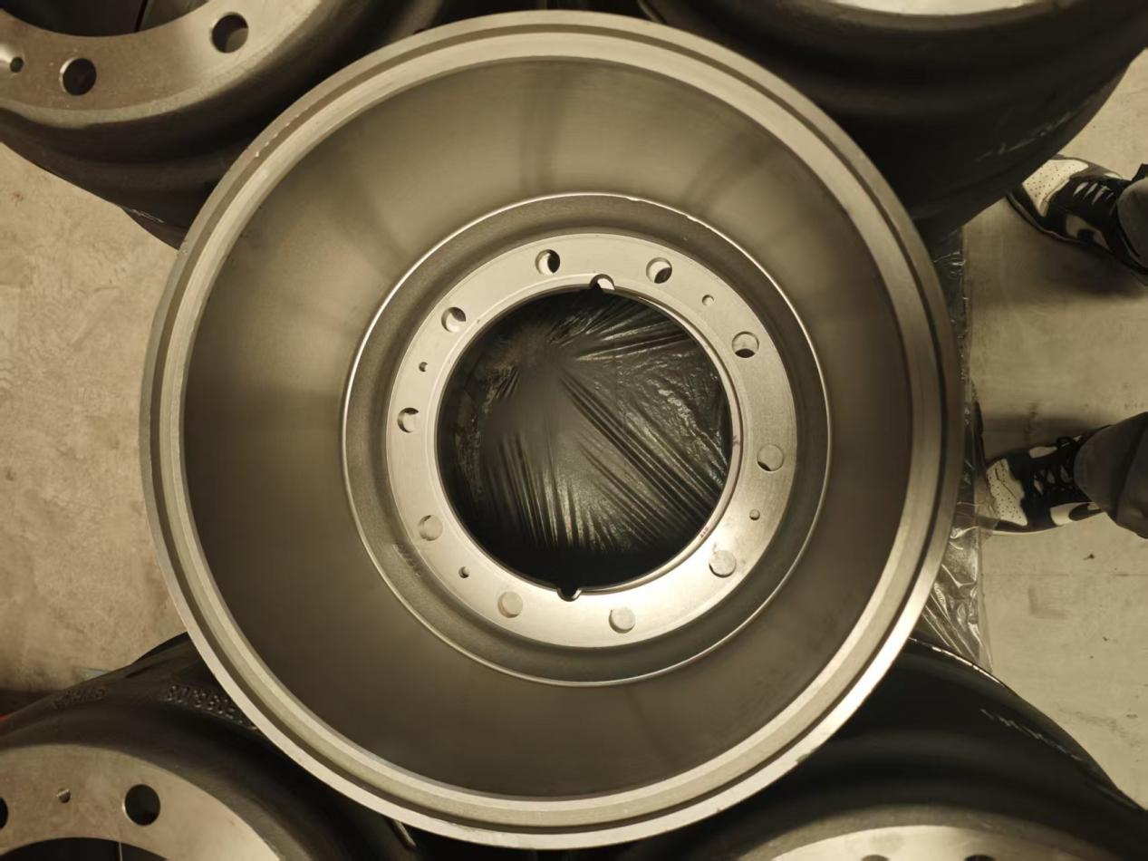 قطع غيار الشاحنات