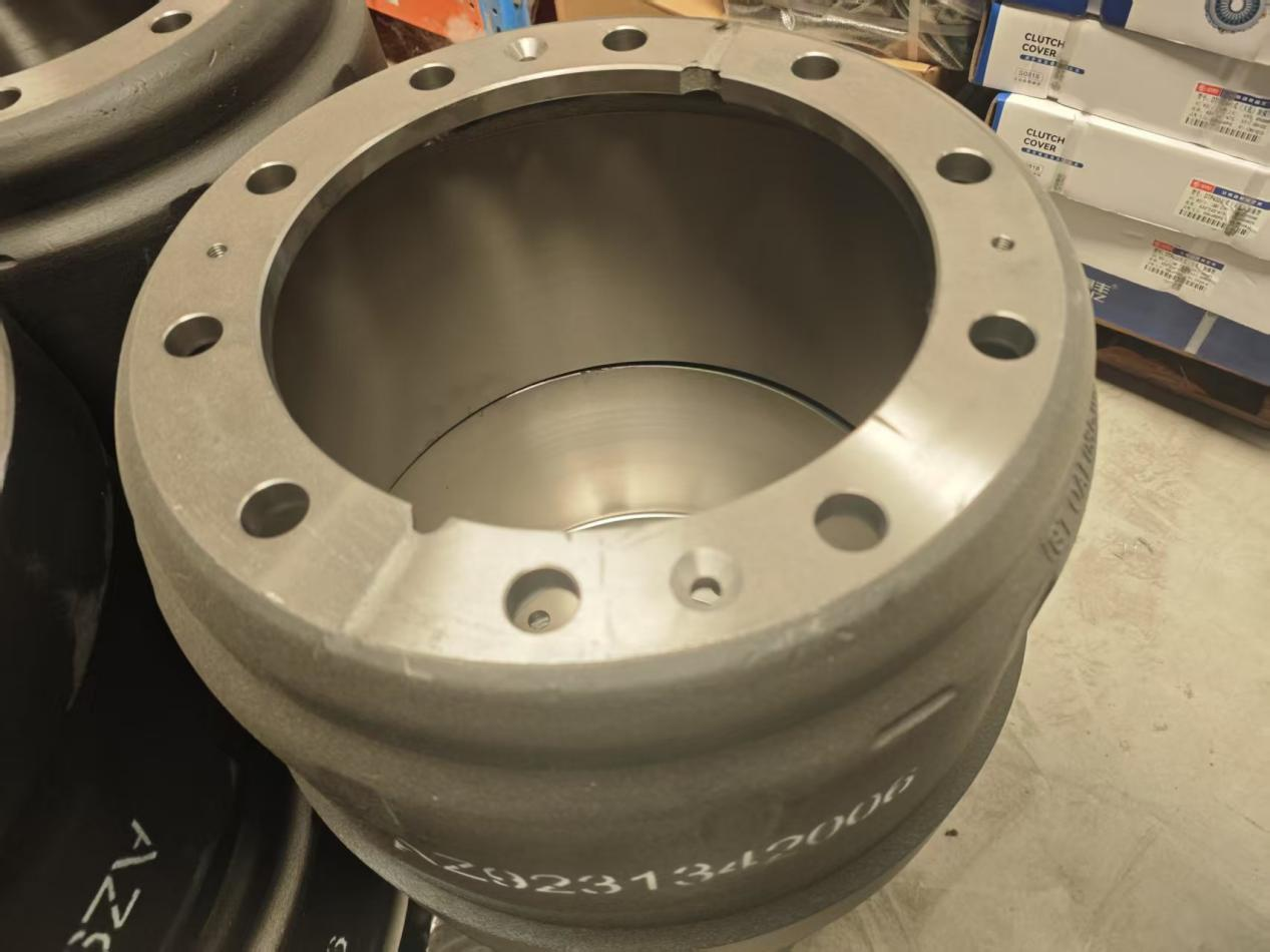 قطع غيار الشاحنات