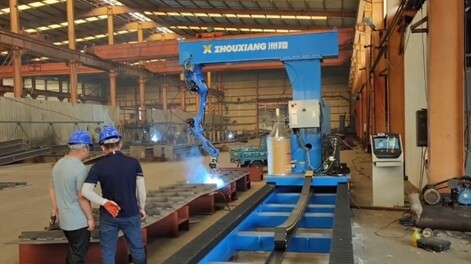 خصائص وتطبيقات روبوتات اللحام ذات المحاور الستة