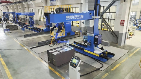 تساعد روبوتات اللحام Zhouxiang روبوتات اللحام في تصنيع خزانات الوقود الذكية