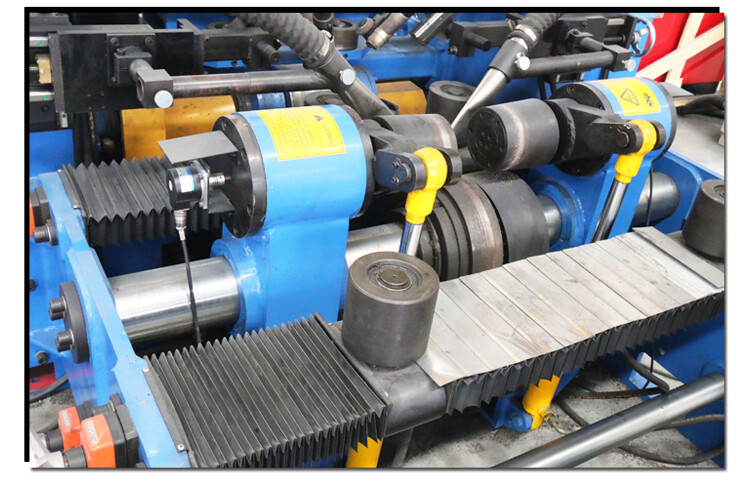 拼焊矫一体机PSD_07