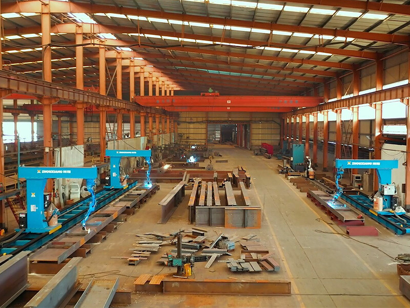 روبوت لحام الكابول