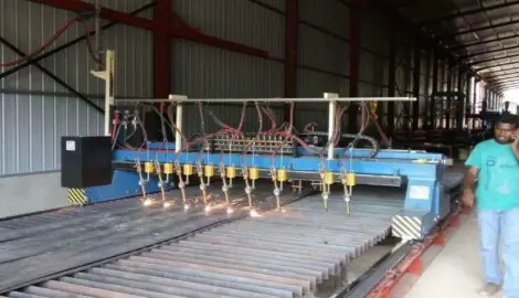 آلة القطع باللهب CNC