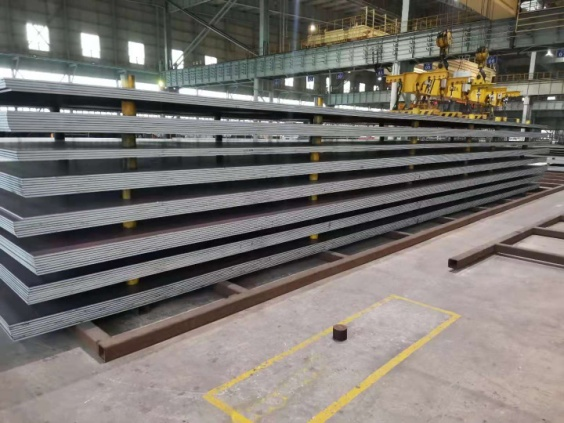 لوحة من الصلب الكربوني