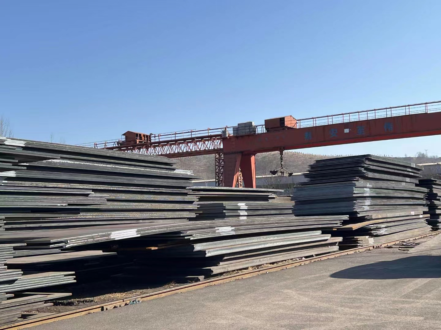 لوحة من الصلب الكربوني