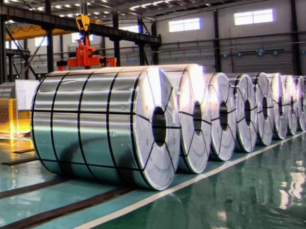 لفائف المدرفلة على البارد