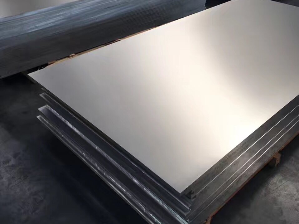 لوحة الألومنيوم