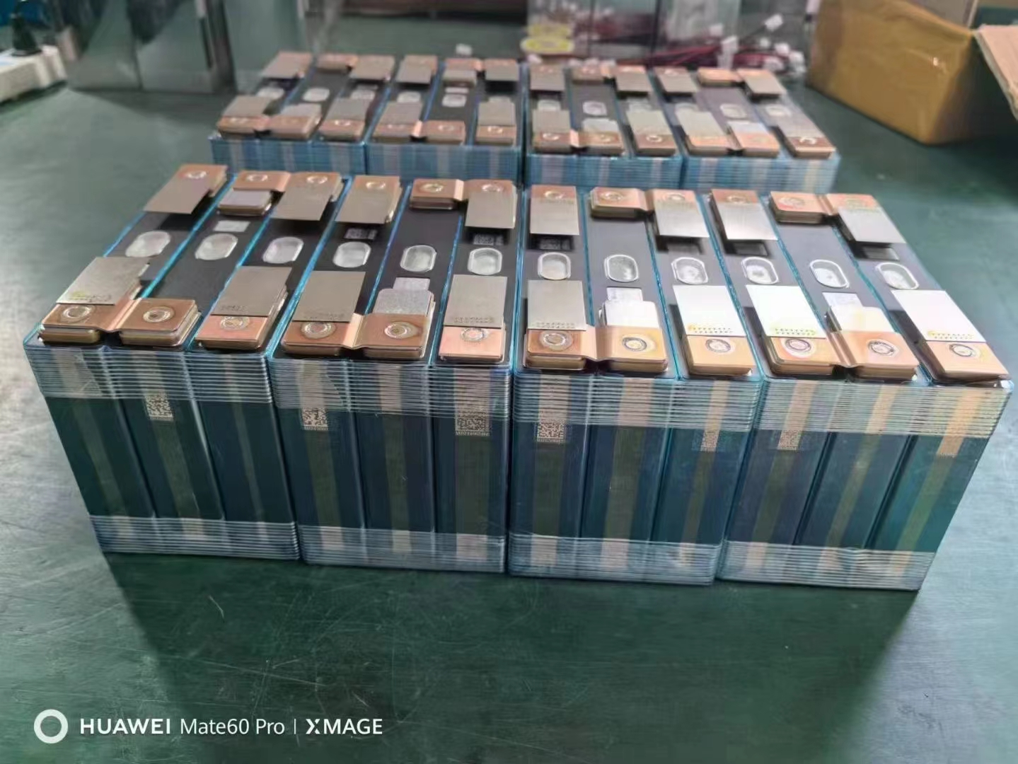 بطارية الليثيوم الثلاثية