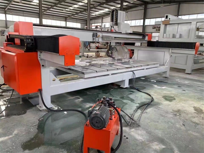 المنشار الجسري ذو 4 محاور GQ-3220A