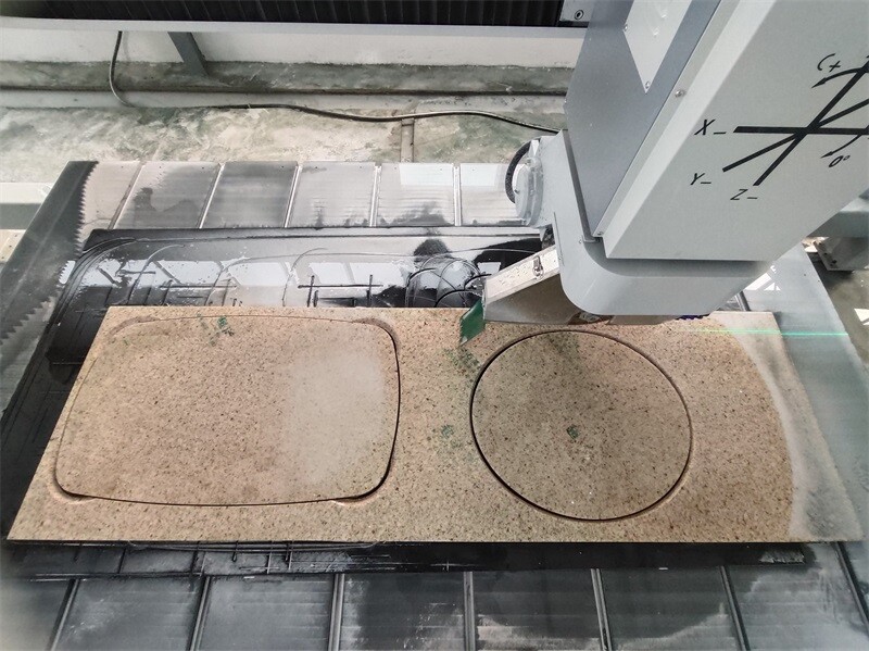 منشار الجسر ذو 4 محاور GQ-3220BM (4+1)