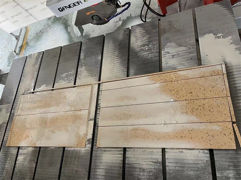 المنشار الجسر ذو 4 محاور GQ-3220BS