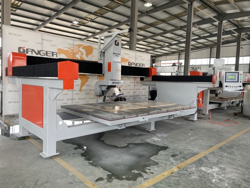 المنشار الجسر ذو 4 محاور GQ-3220BS