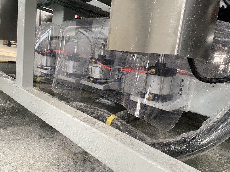 جهاز توجيه CNC للأسطح GSY-74D