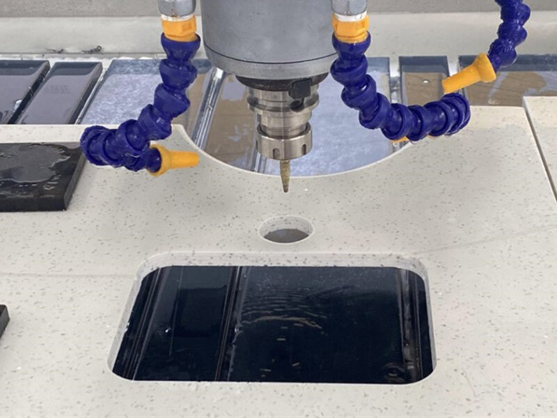 جهاز التوجيه باستخدام الحاسب الآلي فوق السطح GSY-3015D