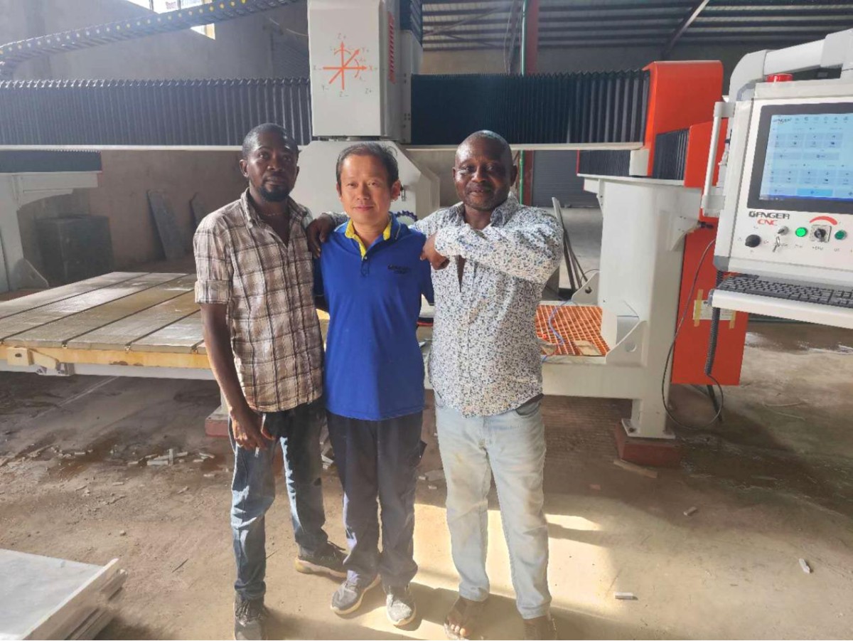 Engineer Installing and Training 5 axis bridge saw and Countertops cnc center in Nigeria 1 (2).png Engineer Installing and Training 5 axis bridge saw and Countertops cnc center in Nigeria 1 (2).png