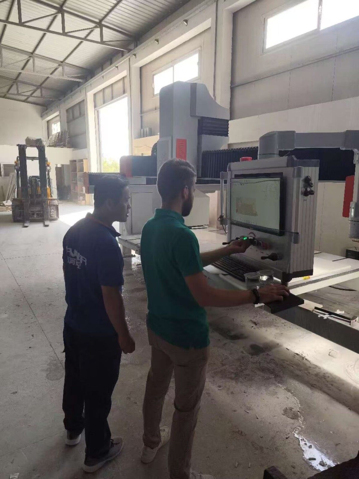 GANGER CNC provide after-service for installation and testing in European4.jpg GANGER CNC provide after-service for installation and testing in European4.jpg