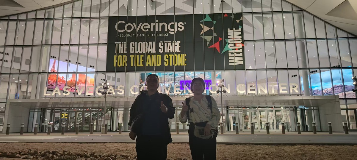 آلة قطع الجسر الحجري المعروضة في معرض شيامن الدولي للحجر 2026