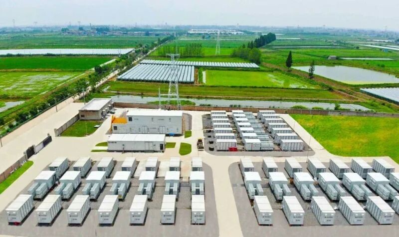 Sodium-ion blade batteries are here